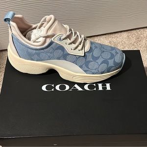 Brand New Coach C270 Tech Runner